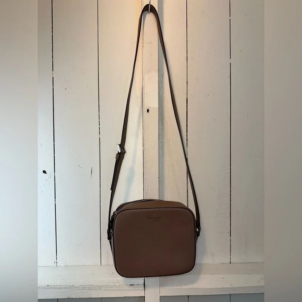 Kate Spade Spring Newbury Crossbody Bag Brown Silver Accents Capsule Wardrobe